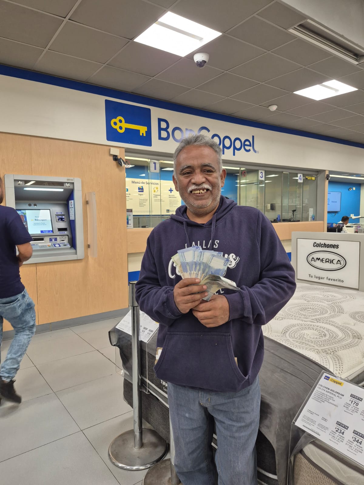 Cliente que ya cobró su AFORE